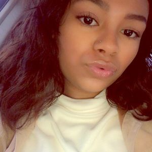 Meet your Posher, Kassidy